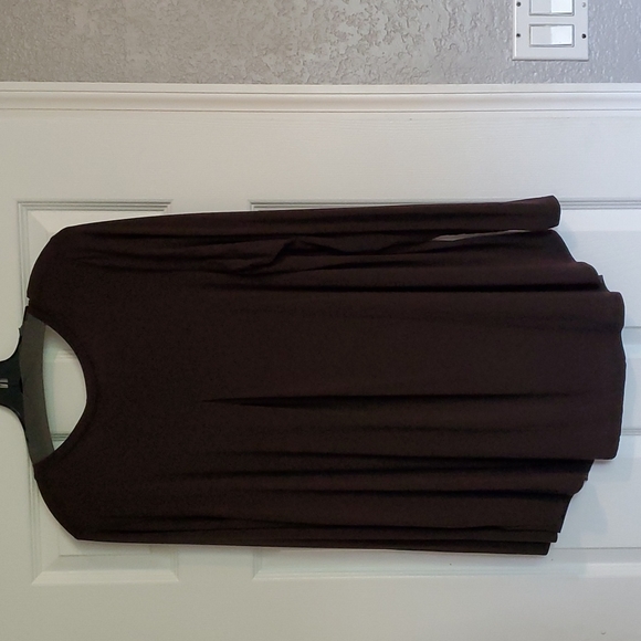 Top - Picture 2 of 4